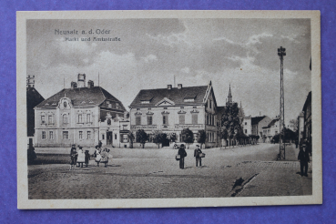 Ansichtskarte AK Neusalz Oder Nowa Sól 1910-1920 Markt Amtsstraße Adler Apotheke Drogenhandlung Straße Lebus Ortsansicht Polen Polska